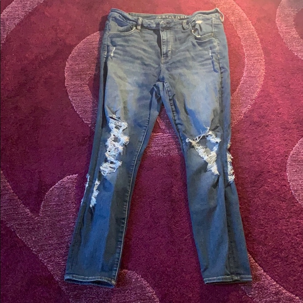 American eagle distressed next level jegging